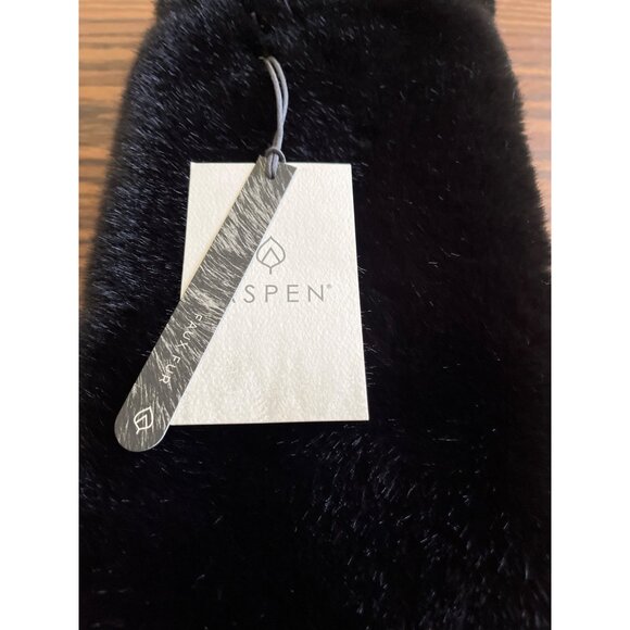 Aspen black faux fur infinity scarf NWT - Picture 2 of 9